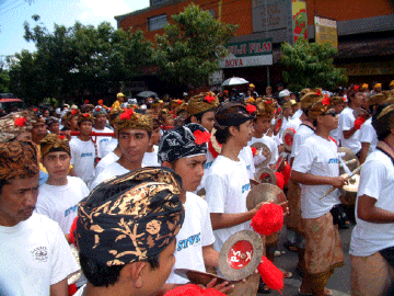 Cymbal Players